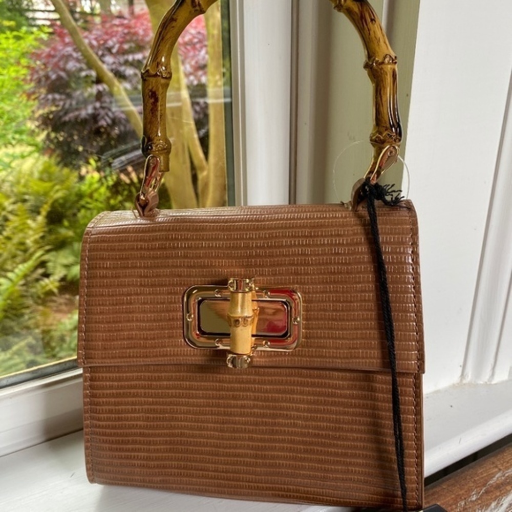 Moda Luxe Ivey Tan Crossbody - Picture 4 of 8